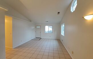 3 beds, 2 baths, 1,292 sqft, $1,700, Unit 02