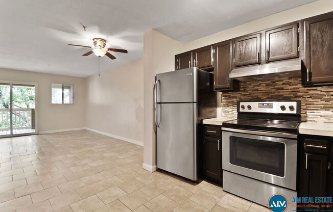 Move-In Ready 2 Bedroom Condo – Steps from Port Royal Sound - Available Now!