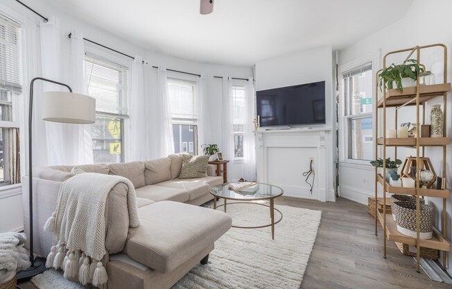 155 L ST