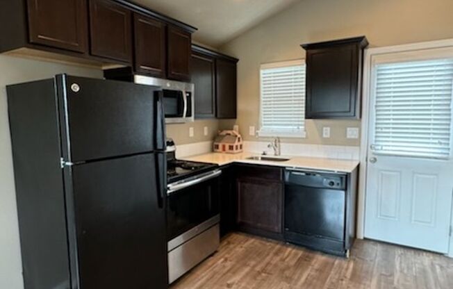 1 bed, 1 bath, $1,195