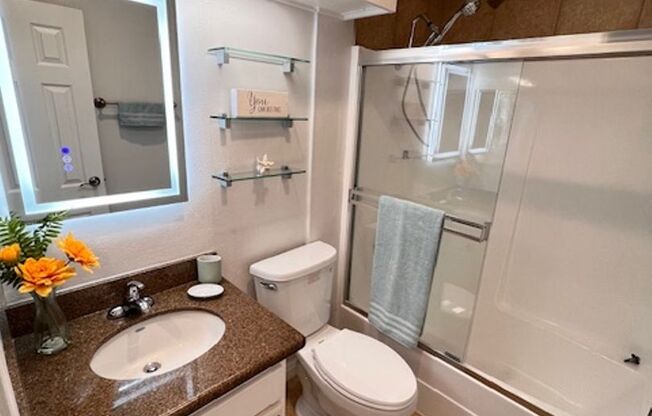 Studio, 1 bath, 325 sqft, $2,450, Unit 235