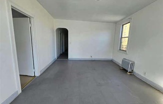 5 beds, 1 bath, 1,300 sqft, $4,295, Unit 3