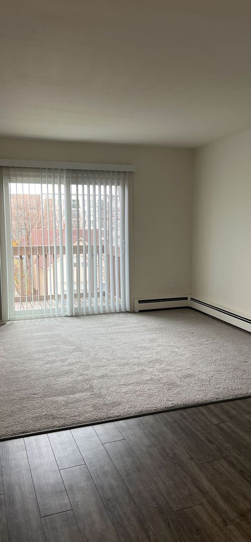 River Terrace Apartments