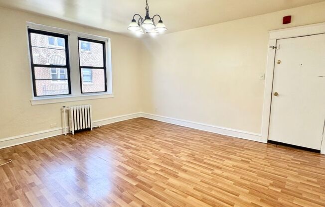 715 East Church Lane