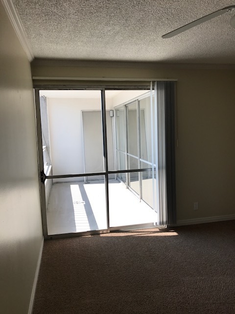 1 bed, 1 bath, 734 sqft, $1,153, Unit 505