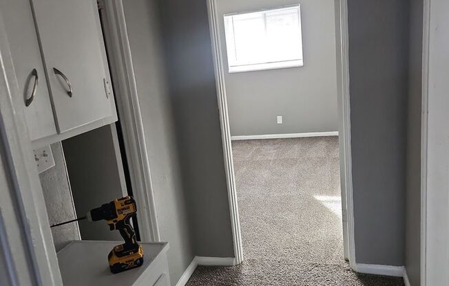 2 beds, 1 bath, 750 sqft, $1,070, Unit B01 1008 17