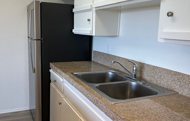 Palm-Orchard Apartments 2
