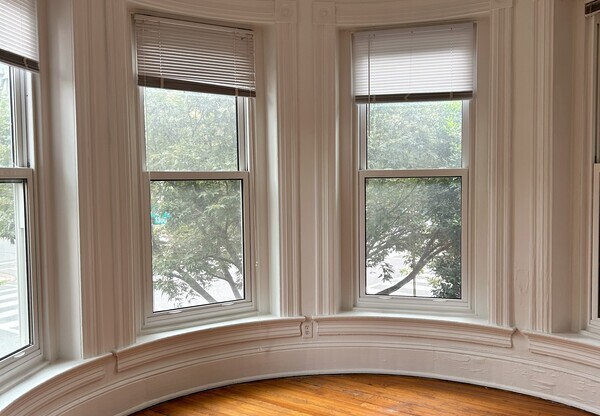 1340 21 ST NW