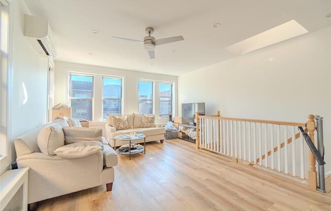 327 89 ST