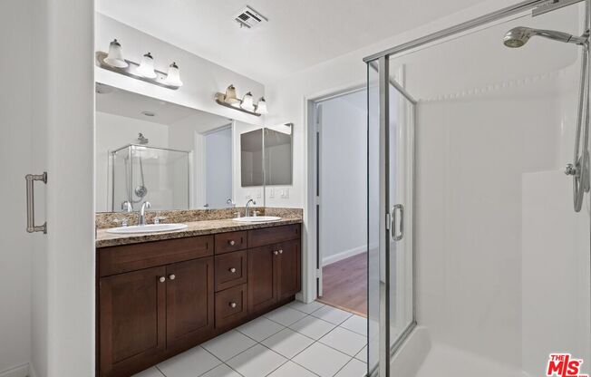 360 W Avenue 26