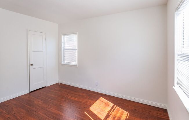 Remodeled Studio In K-Town