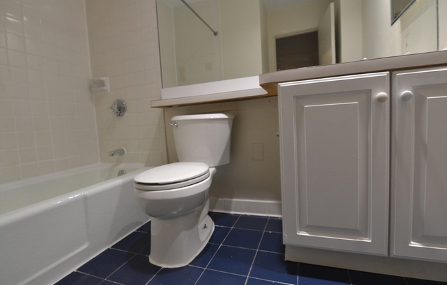 1 bed, 1 bath, 601 sqft, $2,855, Unit 30-1