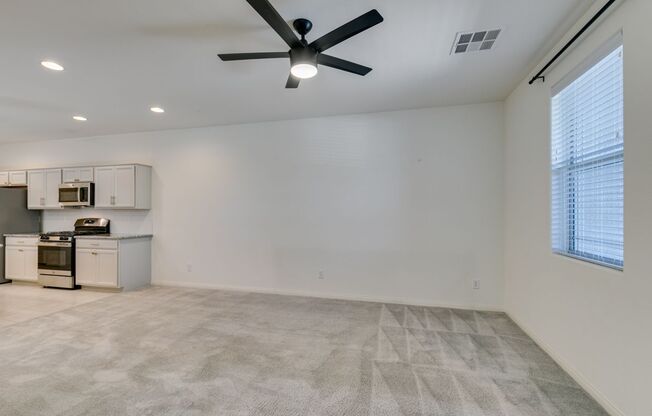 Beautiful Brownstone-Style Townhome in Cadence with Modern Finishes, Private Courtyard & Fantastic Community Amenities!