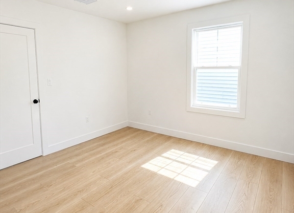 280 ENDICOTT AVE