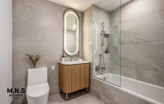 Studio, 1 bath, $3,115, Unit 11L