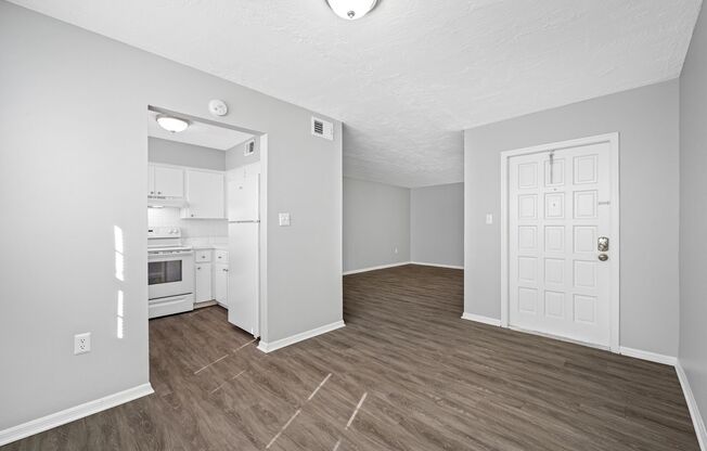 2 beds, 2 baths, 1,020 sqft, $1,695, Unit 101