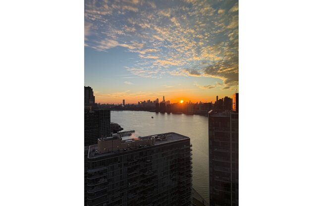 Studio, 1 bath, 425 sqft, $3,570, Unit 3714