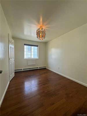 3 beds, 2 baths, 1,086 sqft, $3,400, Unit 3