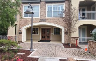 Gorgeous 2/2 Condo in Willow Glen Place,