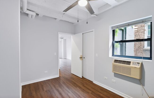1 bed, 1 bath, 403 sqft, $1,895, Unit 302