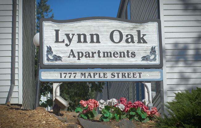 108 - Lynn Oaks