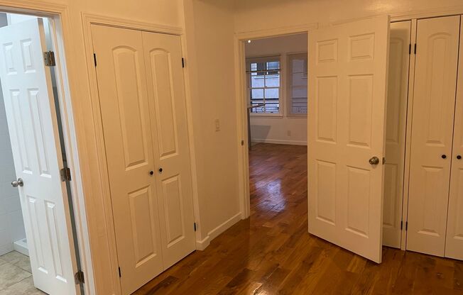 GREAT KTOWN 1BR JUST BECOMING AVAILABLE