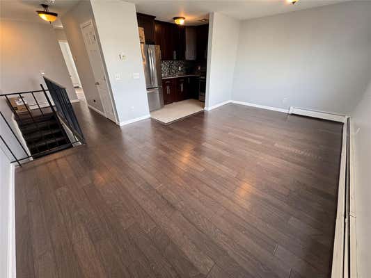 105 WHITE PLNS RD