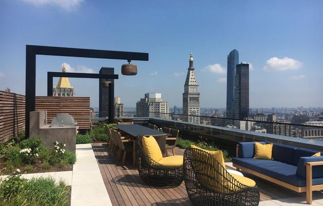 1 bed, 1 bath, 586 sqft, $5,343, Unit 35H