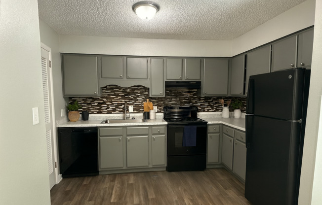 2 beds, 1.5 baths, 1,080 sqft, $1,395, Unit M3