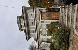 65 VAN PELT AVE