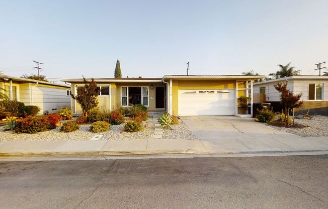 6BD/3BA on Dorothy Dr!!