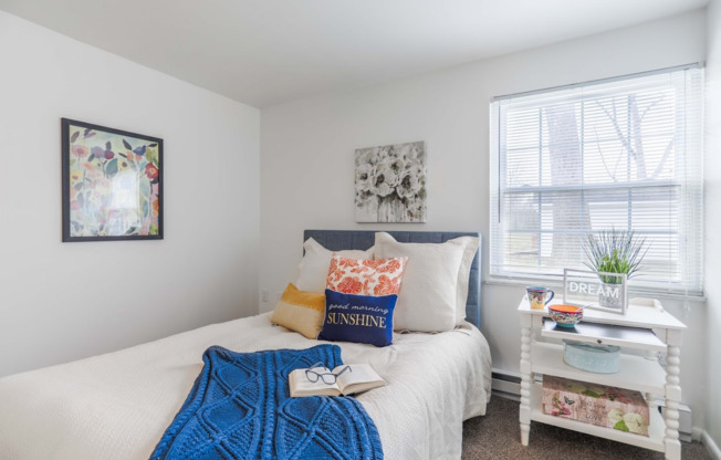 1 bed, 1 bath, 585 sqft, $940, Unit 50