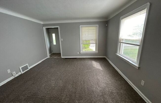 2 beds, 2 baths, $1,325