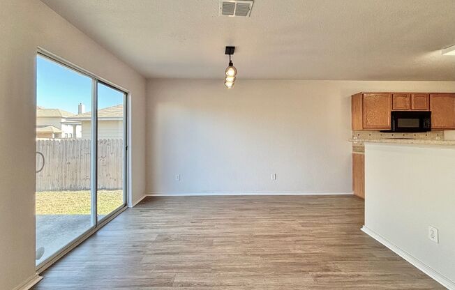 Beautiful 4-Bedroom Home in Horizon Pointe!