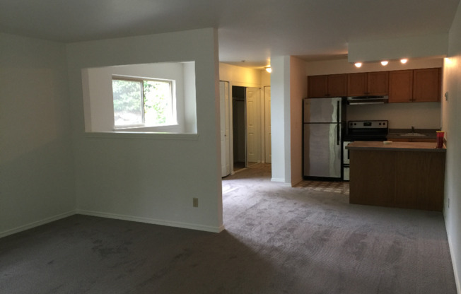 Creekside Place Apartments