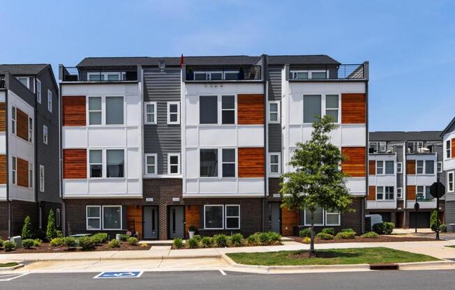 2108 BRYANT PARK DR