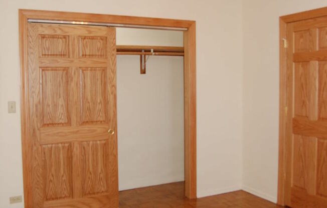 2 beds, 1 bath, 900 sqft, $2,650, Unit 620-402
