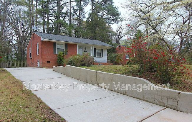 2413 DERBY DR