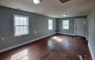 2 beds, 1 bath, $895