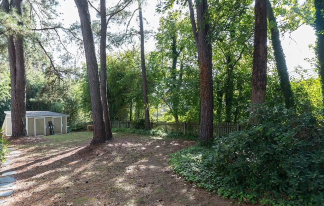 3 beds, 2 baths, 1,300 sqft, $1,950, Unit Unit A