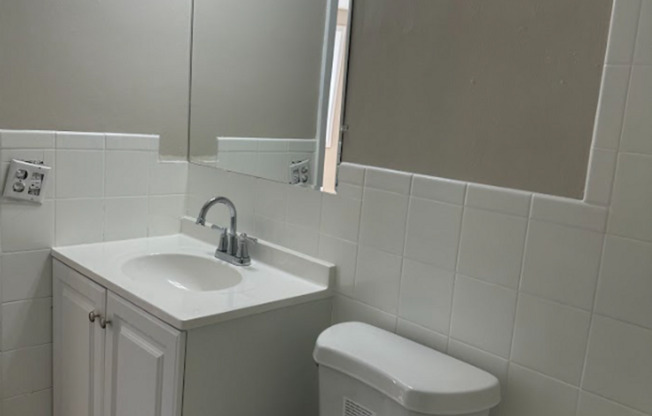 2 beds, 1 bath, 750 sqft, $1,349, Unit 1624-2B