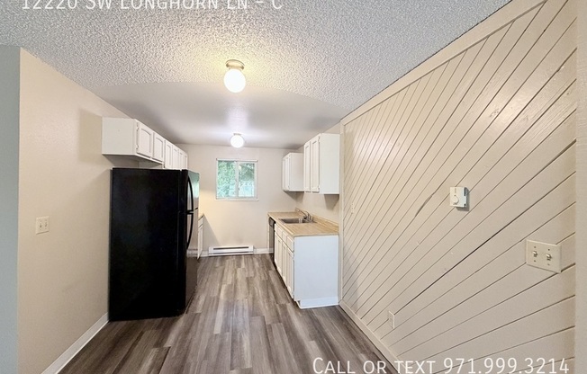 12220 SW LONGHORN LN