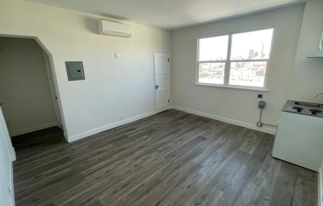 Crestwood Tower, LLC