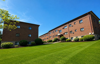 Marshall Woods Apartments