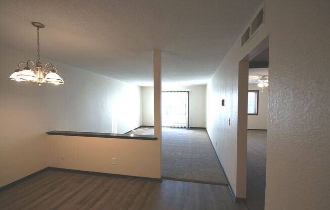 1 bed, 1 bath, 780 sqft, $1,267, Unit 212