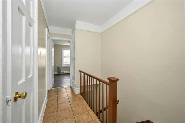 2 beds, 1 bath, 1,700 sqft, $2,700, Unit 2