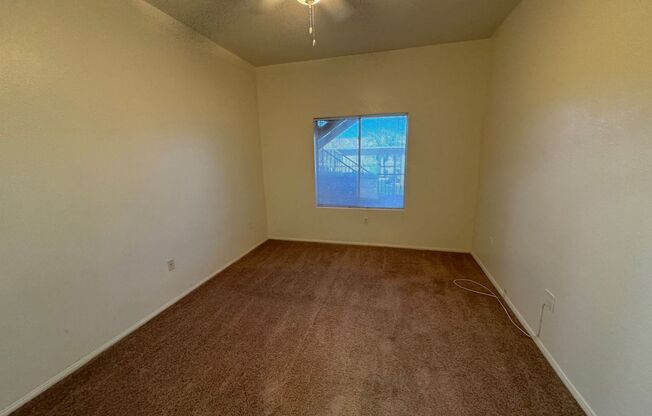 3 beds, 2 baths, $1,675, Unit Unit 2911