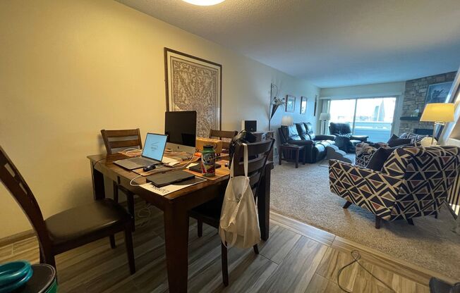 2 beds, 1.5 baths, $2,300, Unit Unit 11