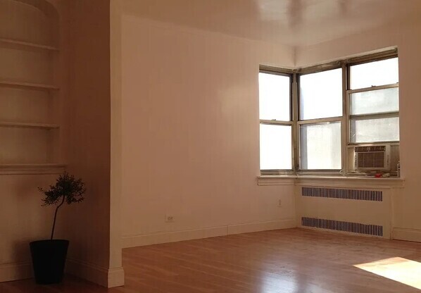 99 45 67 RD