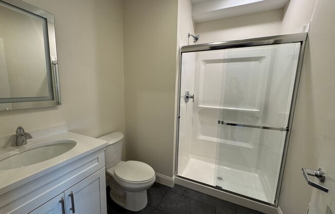 Studio, 1 bath, 349 sqft, $1,900, Unit 501